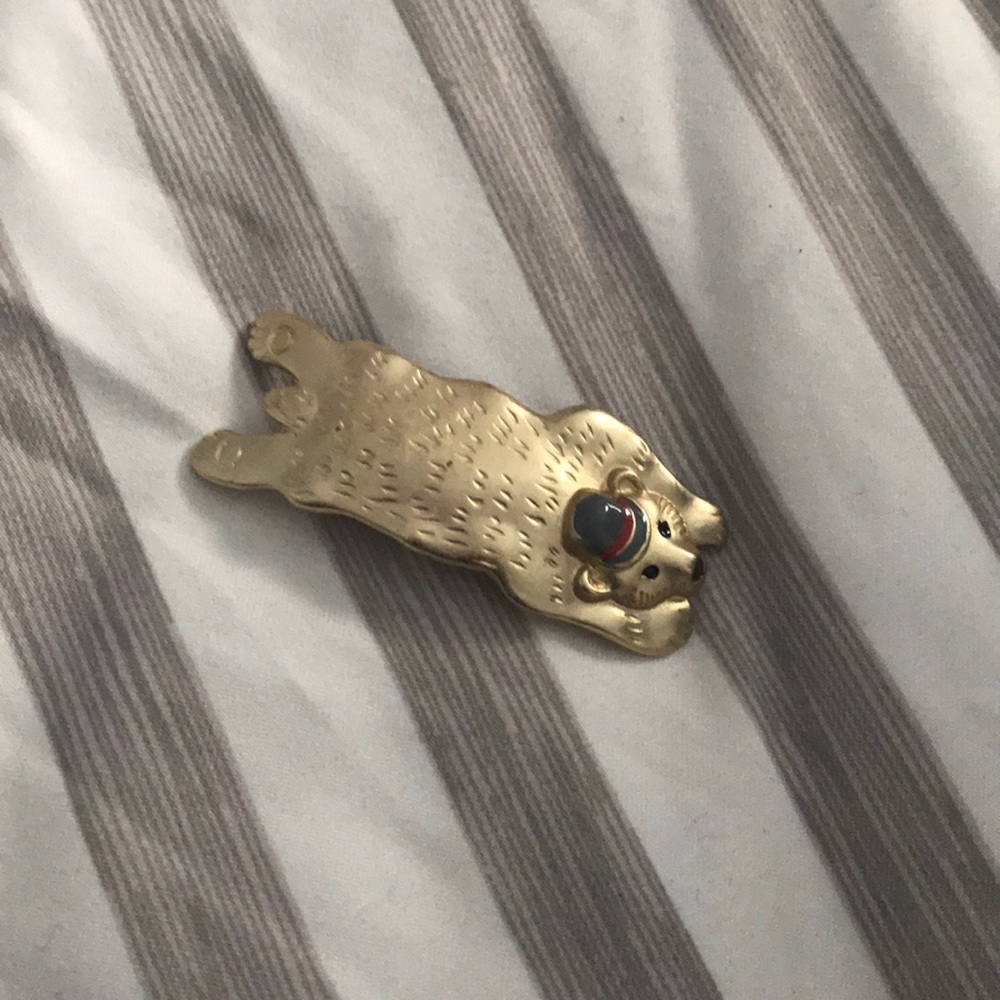Korean Bear hair clip